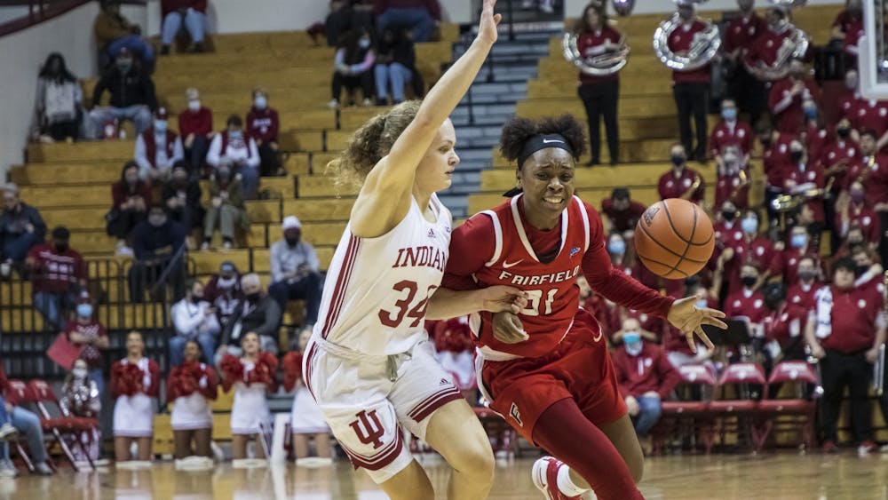 Senior guard Grace Berger plays defense Dec. 9, 2021 at Simon Skjodt Assembly Hall. Indiana defeated Fairfield University 91-58. 