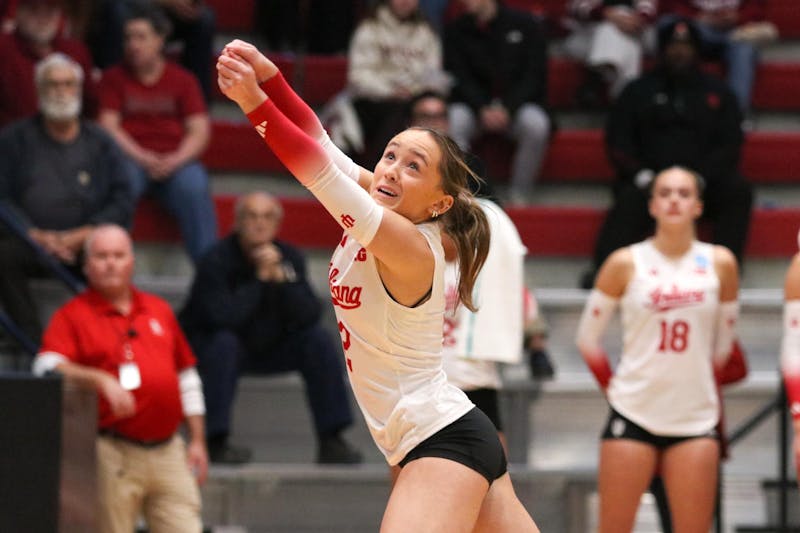 Indiana volleyball overcomes slow start to defeat Toledo in 1st round of NCAA Tournament