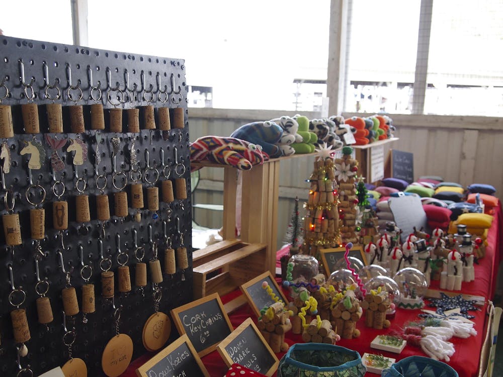 entchristmasfair110824.JPG