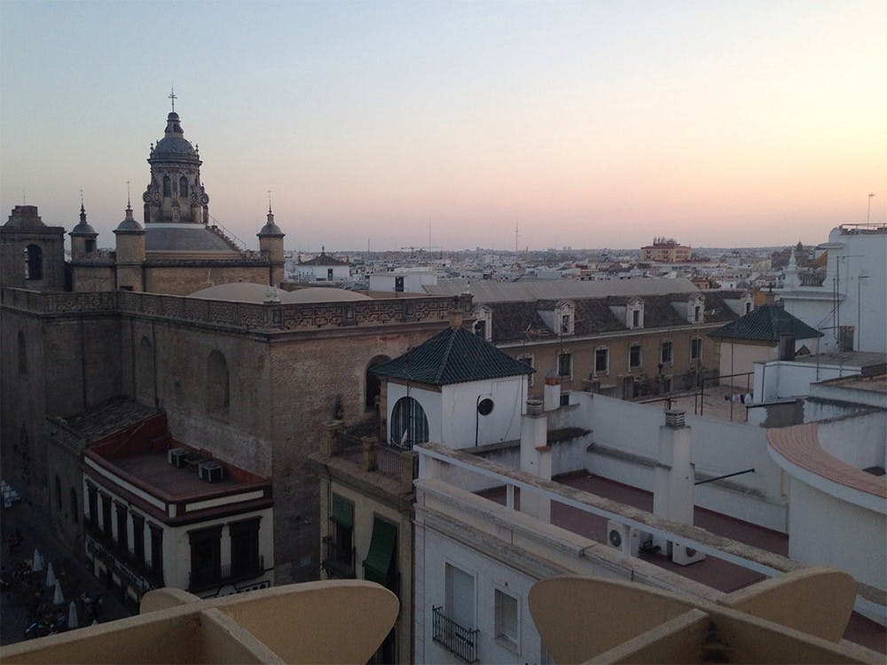 Sevilla, Spain is a historic city with multiple landmarks situated in modern Europe. Saxe has spent her first week their exploring and getting to know her host family and new home.