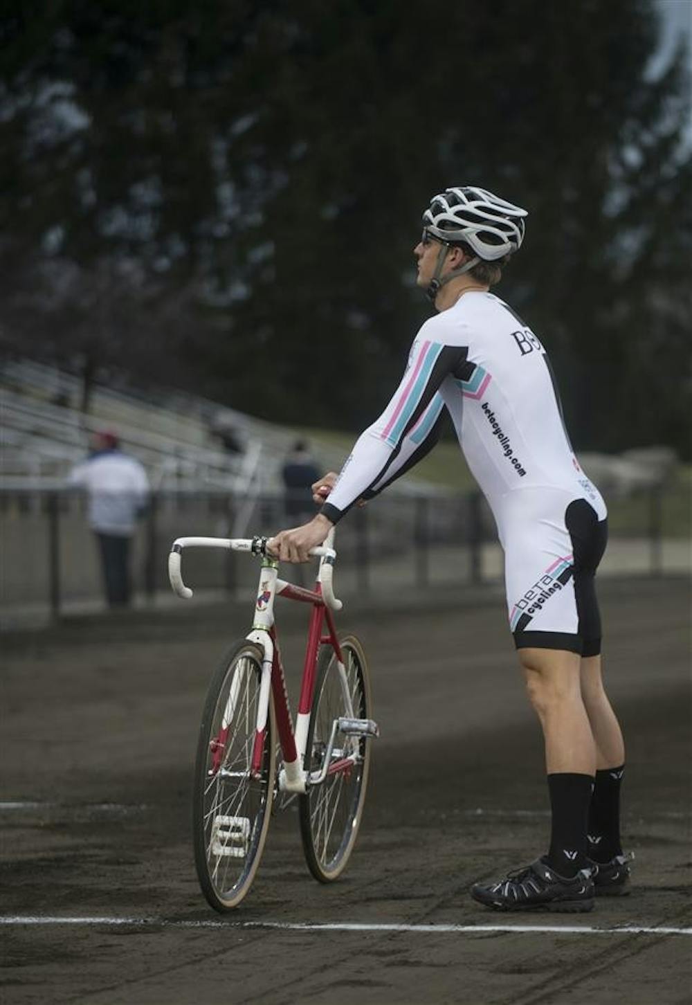 Little 500 Qualifications CAROUSEL