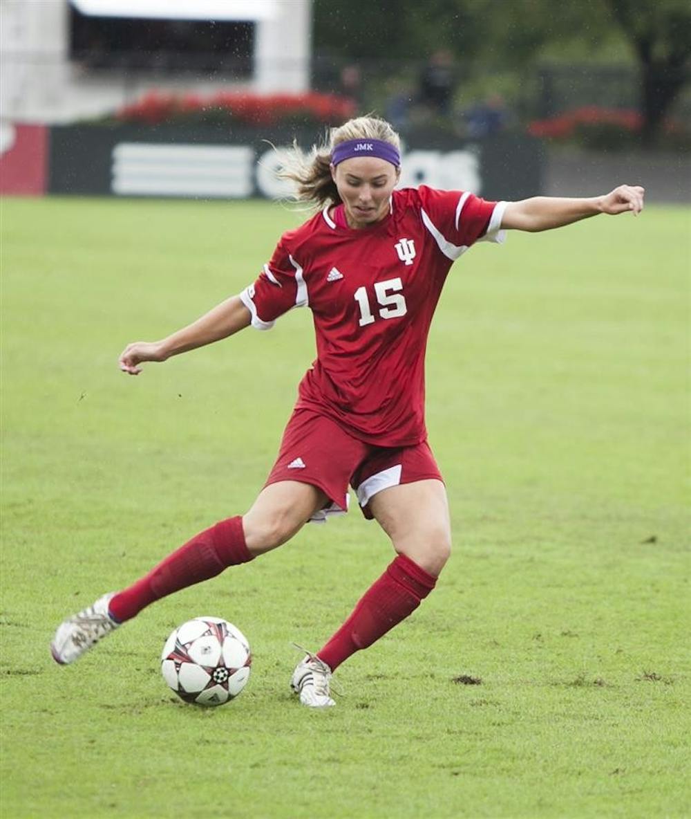 Freshman midfielder Veronica Ellis controls the ball during Indiana's 3-2 victory over Illinois on Sunday at Bill Armstrong Stadium. The Hoosiers overcame wet weather and an early Illinois goal to win 3-2.