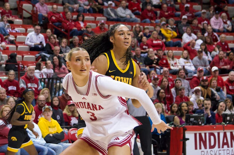 Indiana women’s basketball still looking for conference win after loss to No. 14 Iowa
