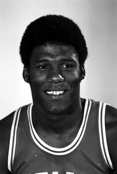 Former IU men’s basketball player Wayne Radford dies at 64 - Indiana ...