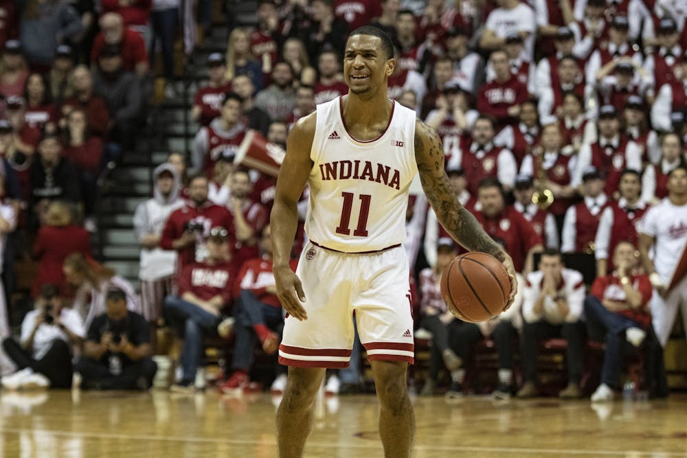 <p>Senior guard Devonte Green looks for an open teammate in the second half against Maryland on Jan. 26 in Simon Skjodt Assembly Hall. Green scored 16 of IU’s 76 points.</p>