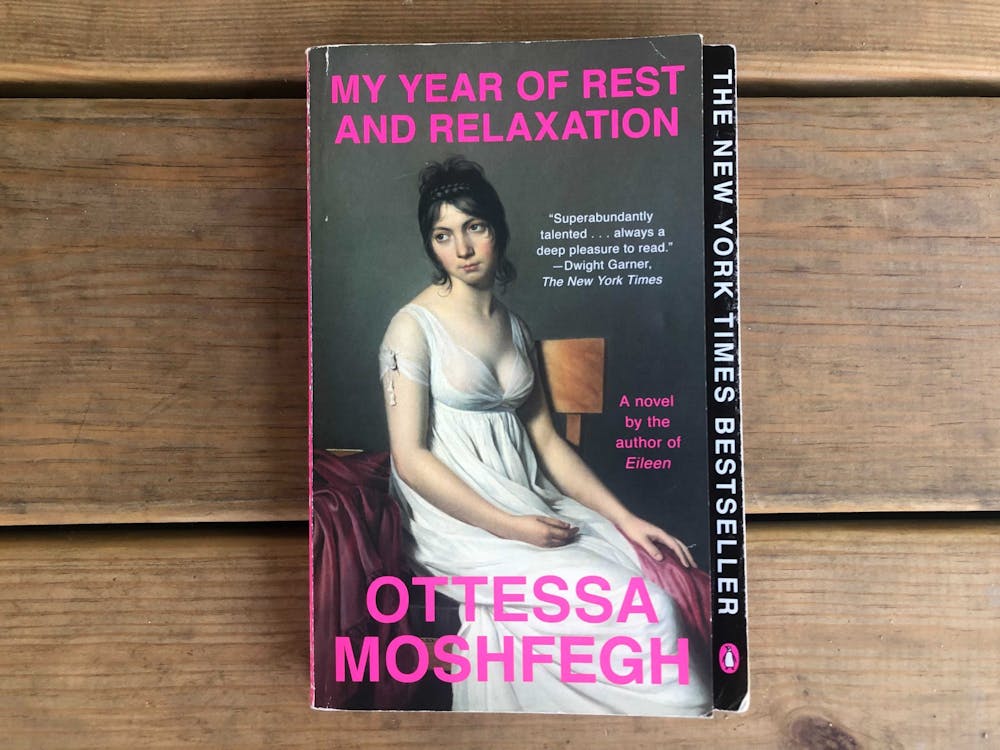 “我的休息和放松之年”是Ottesa Moshfegh 2018年的小说。