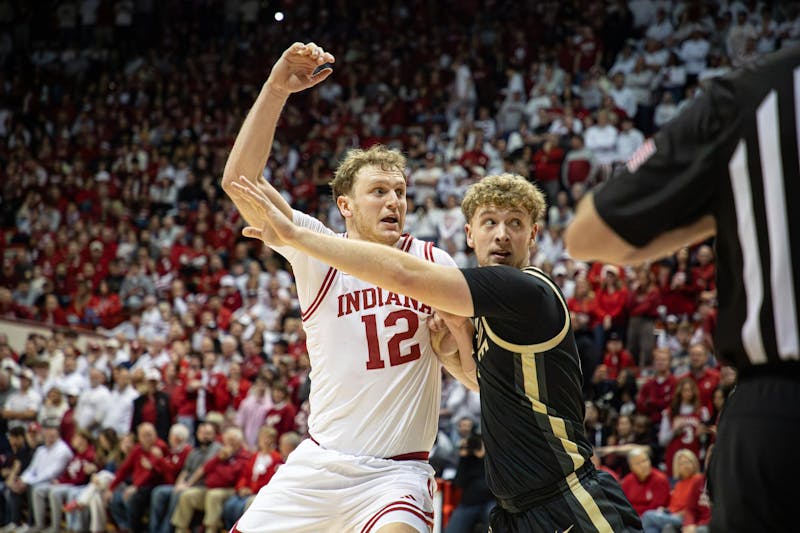 Indiana men’s basketball ‘playing their guts out,’ outlasts UCLA in double OT thriller