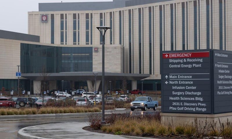 School of Medicine dean and IT vice president step down from positions