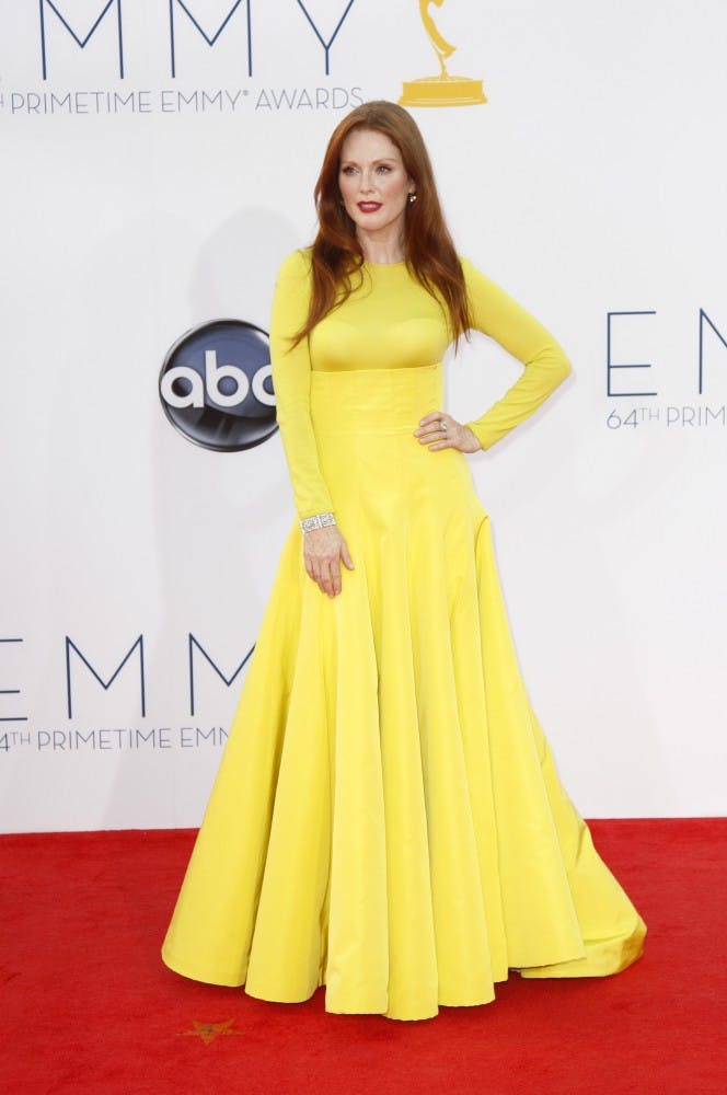 ENTER TV-EMMYS 94 LA