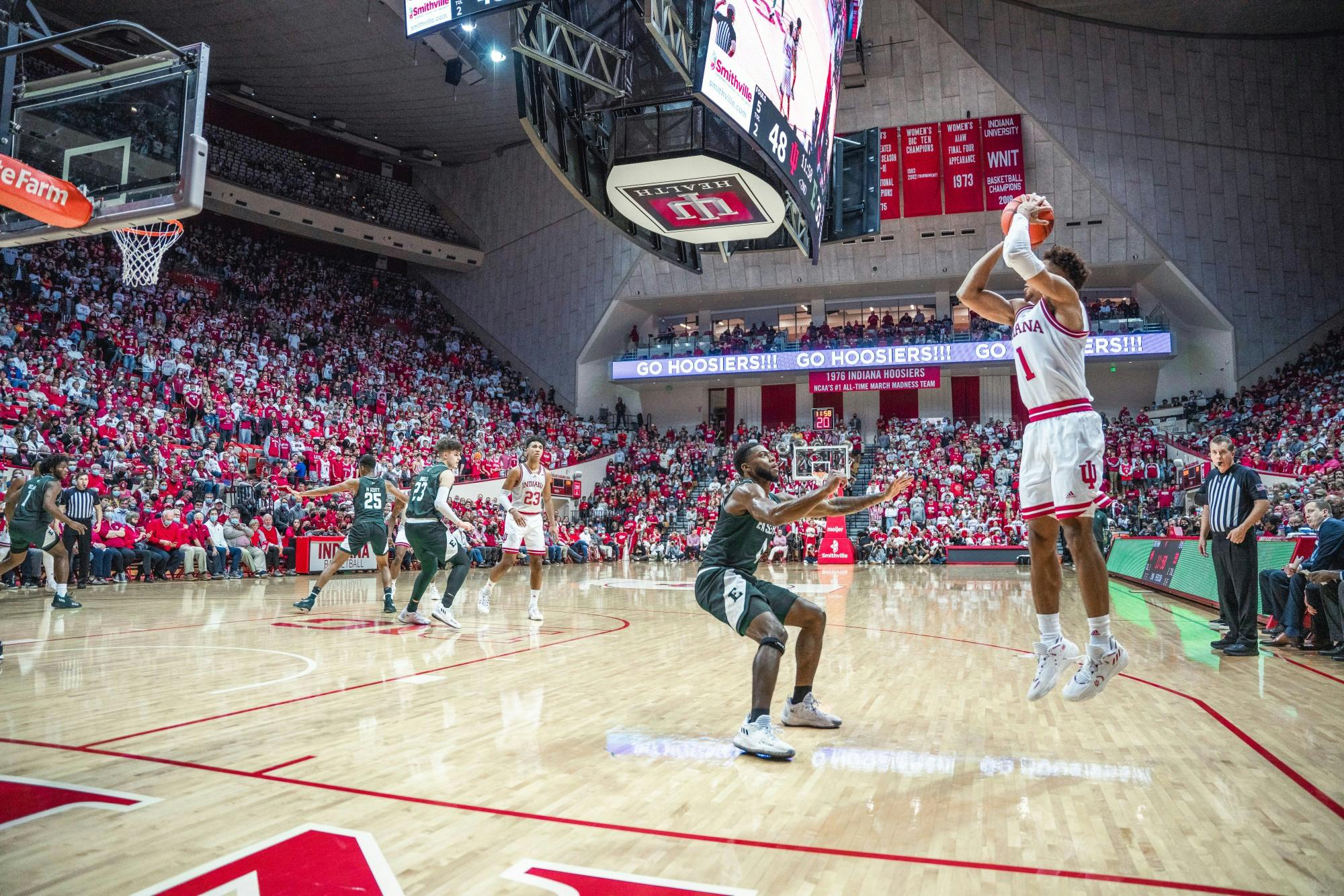 GALLERY: Indiana Men's Basketball Defeats Eastern Michigan 68-62