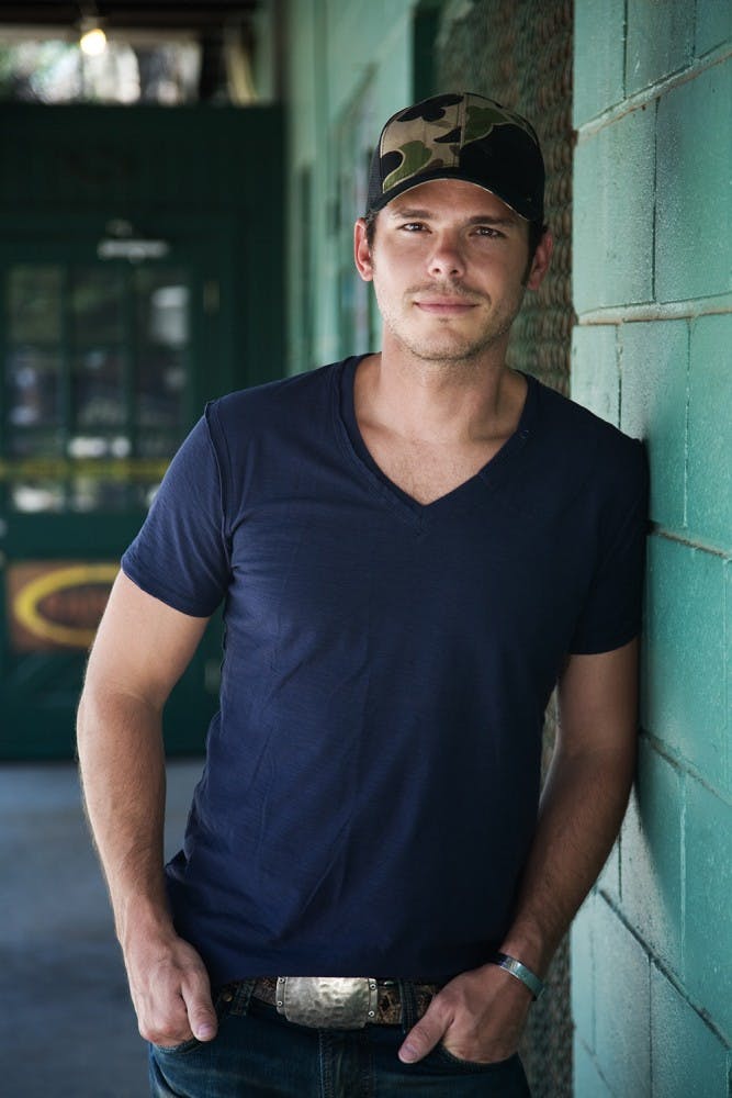 Country artist Granger Smith is headlining a show at Bluebird Nightclub on Thursday.