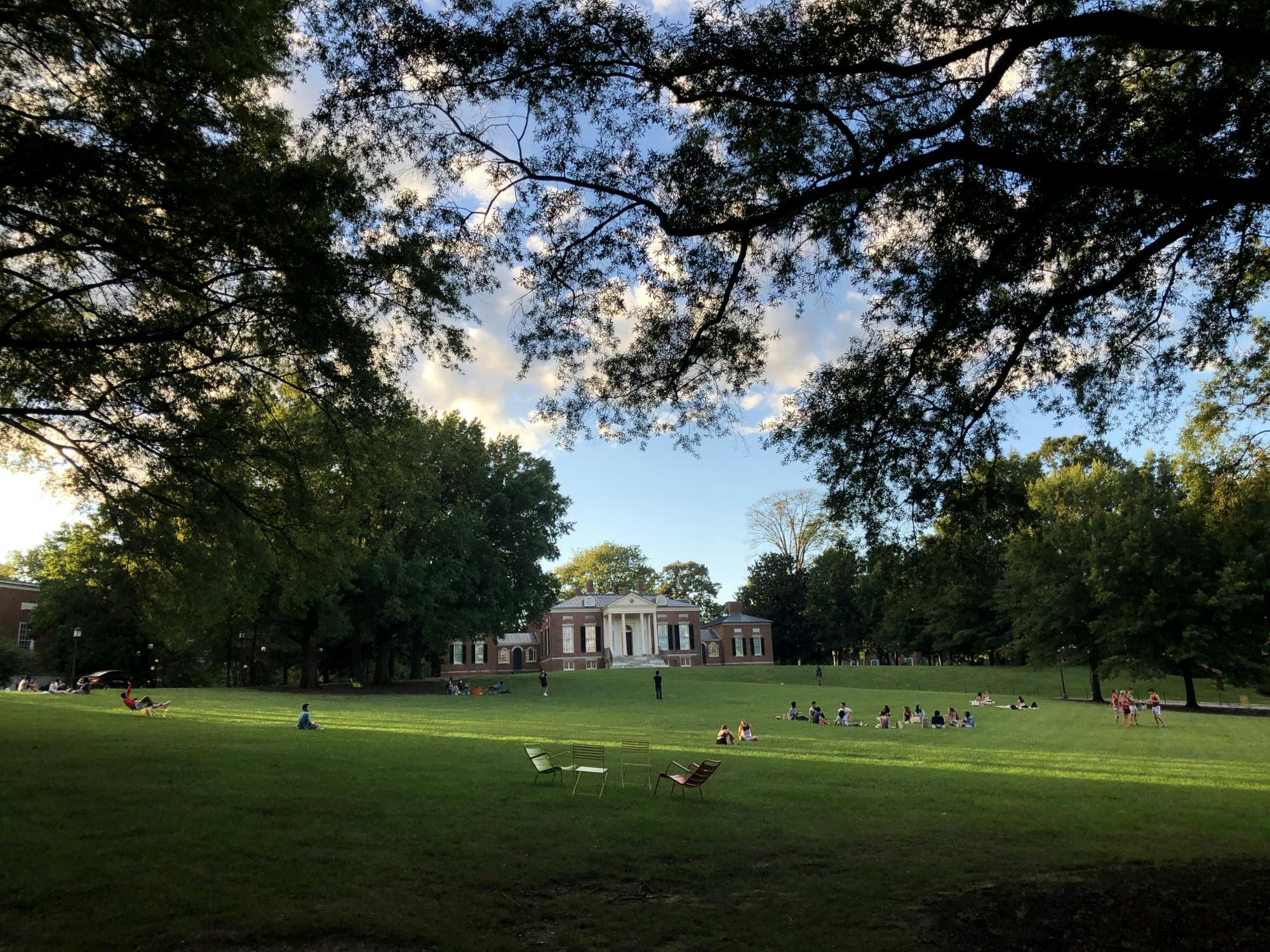 COURTESY OF RUDY MALCOM
Students gather on the Beach on August 30, the day before fall classes started.