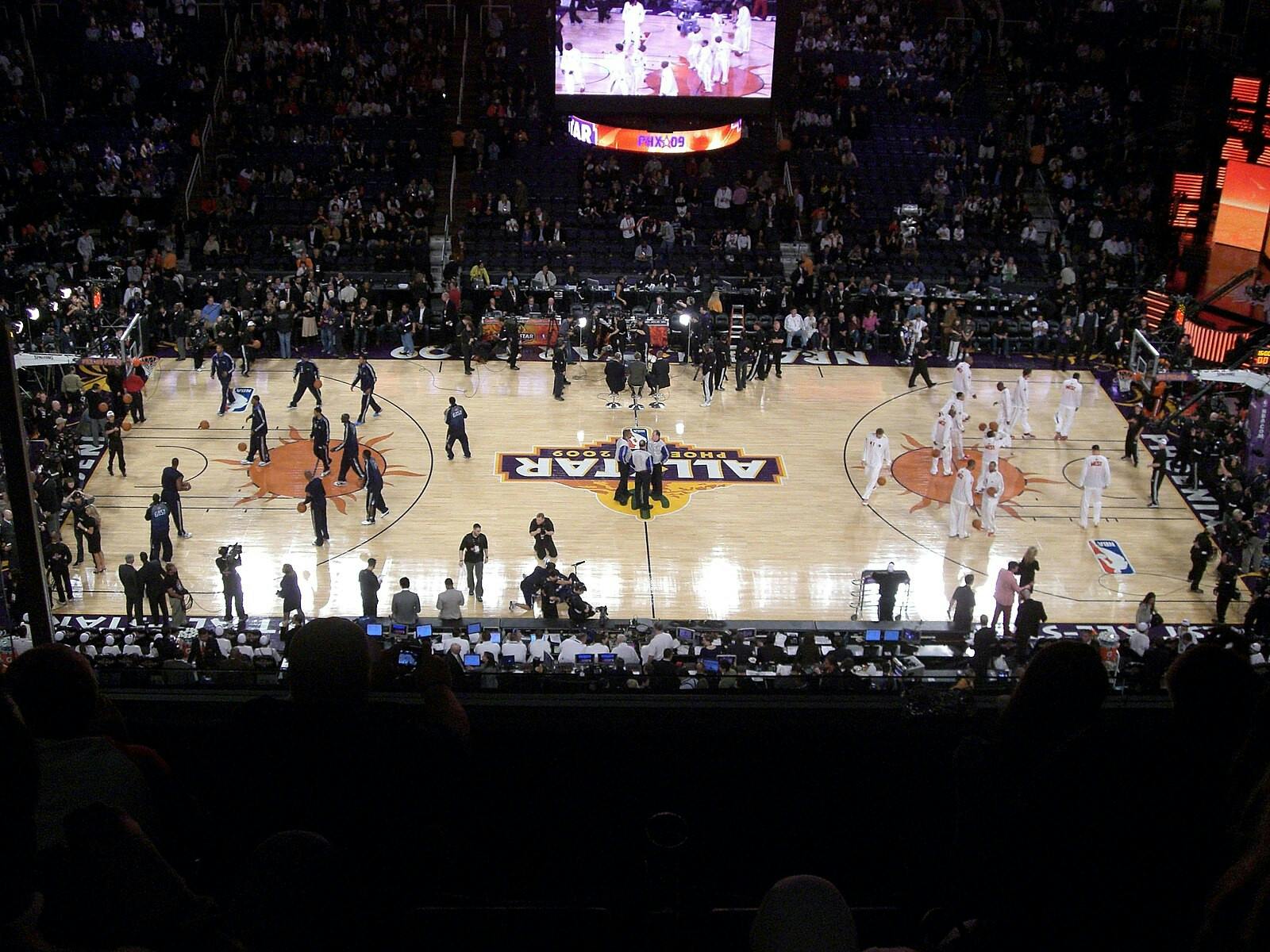 CHRIS J / CC BY-SA 2.0
The NBA All-Star game has reached an all-time low. Josh Felton gives his input on how to improve the festivities.