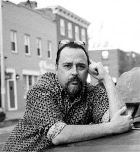 Baltimore native Rafael Alvarez, most well-known for his time writing on Baltimore-set HBO crime drama series The Wire, discussed his own experiences and writing process with Hopkins students Tuesday evening. Held in Mudd 26, this marked the third and final installment of the Baltimore Artists Meetup’s (BAM) fall event schedule.