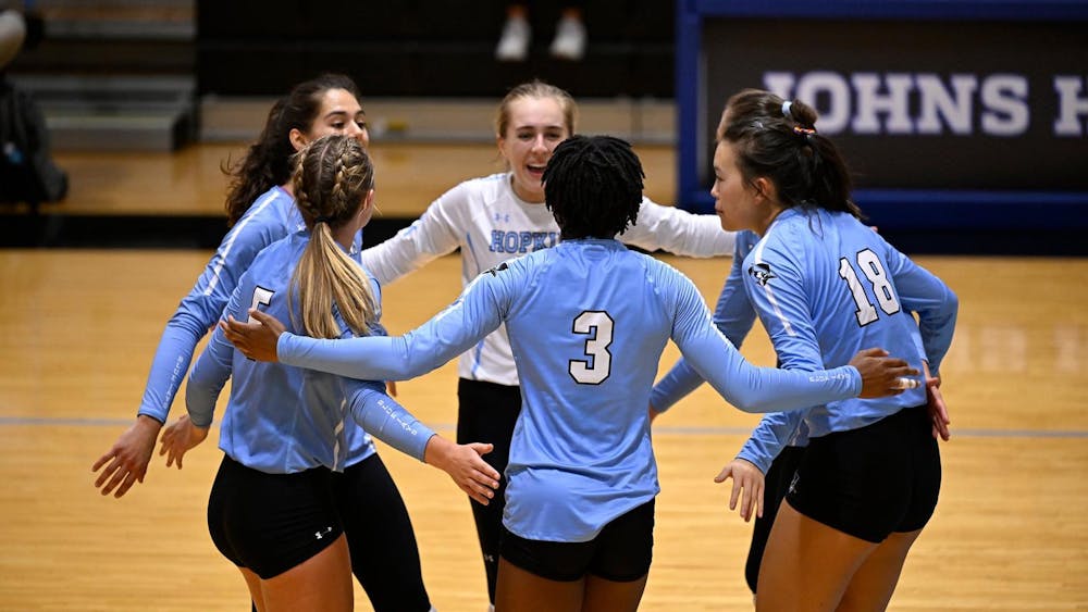 COURTESY OF HOPKINSSPORTS.COM
Women’s volleyball closed out Family Weekend with exciting finishes against Stevenson and Muhlenberg.