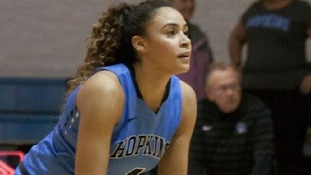 LEON SANTHAKUMAR/ PHOTOGRAPHY EDITOR
Senior Beatriz Williams stands ready in Tuesday’s game.