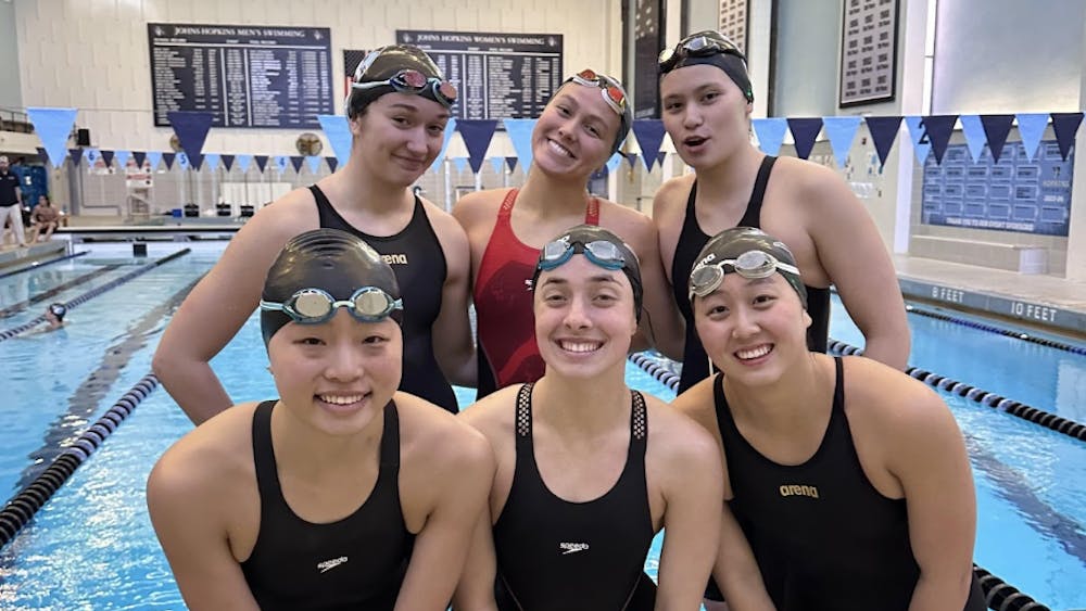 COURTESY OF AYDEN MIN
Min (lower right) shares how being part of a team offers support and motivation that carries over to tackling busy lifestyles and balancing mental health. 