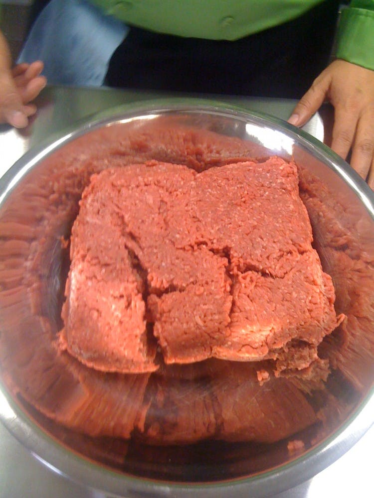 &nbsp;
PUBLIC DOMAIN
Investigators found that ground beef was the cause of the mysterious wave of E. coli outbreak.