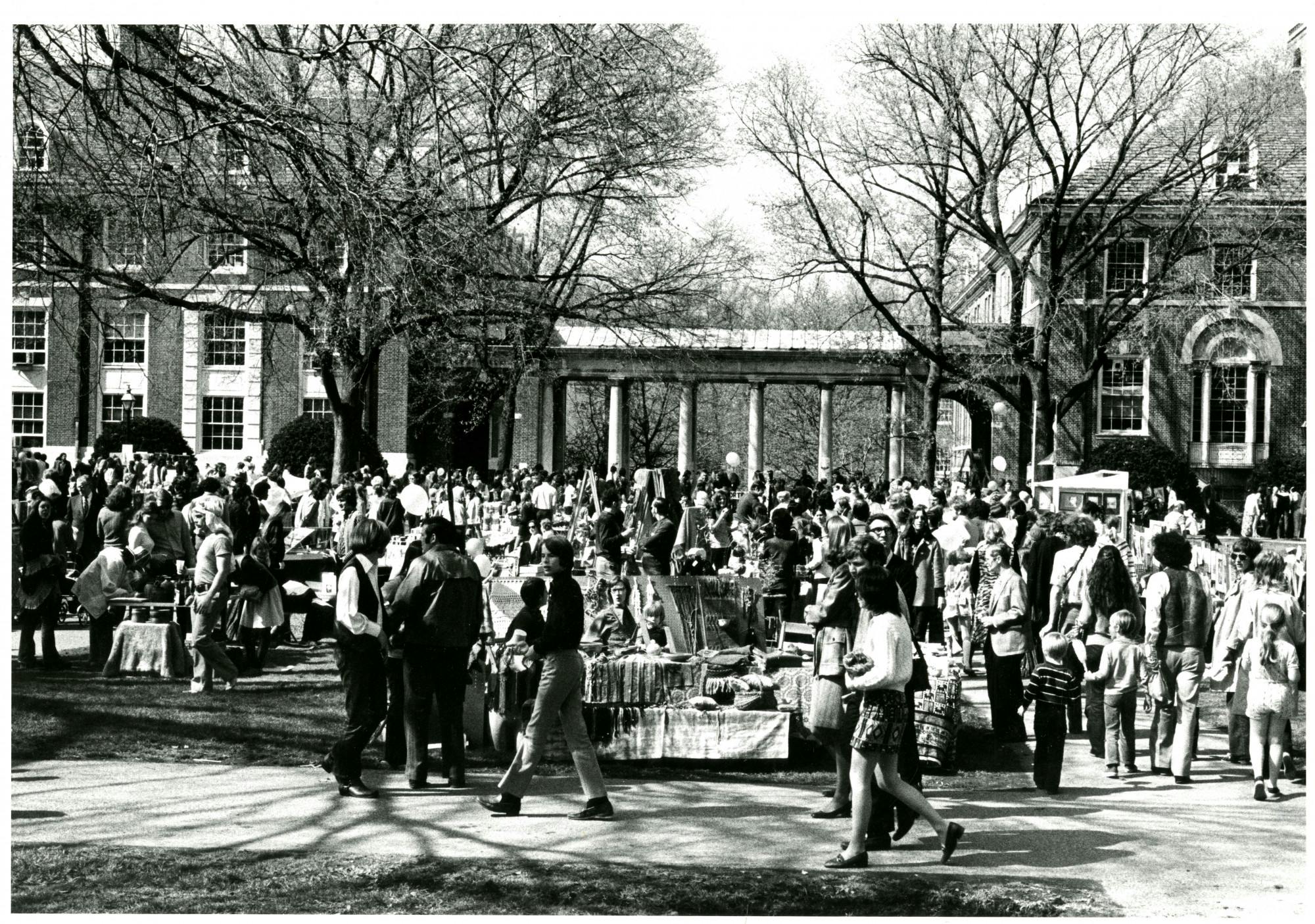 COURTESY OF THE UNIVERSITY ARCHIVES — SHERIDAN LIBRARIES&nbsp;
Community members attend Spring Fair ‘72, which occurred during Waring’s time at Hopkins.