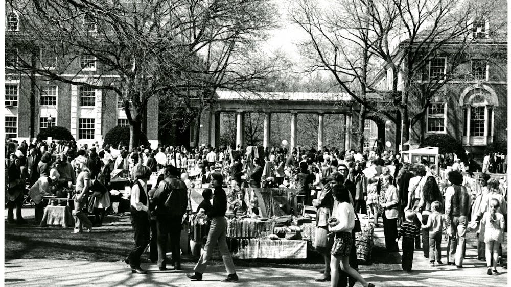 COURTESY OF THE UNIVERSITY ARCHIVES — SHERIDAN LIBRARIES 
Community members attend Spring Fair ‘72, which occurred during Waring’s time at Hopkins.