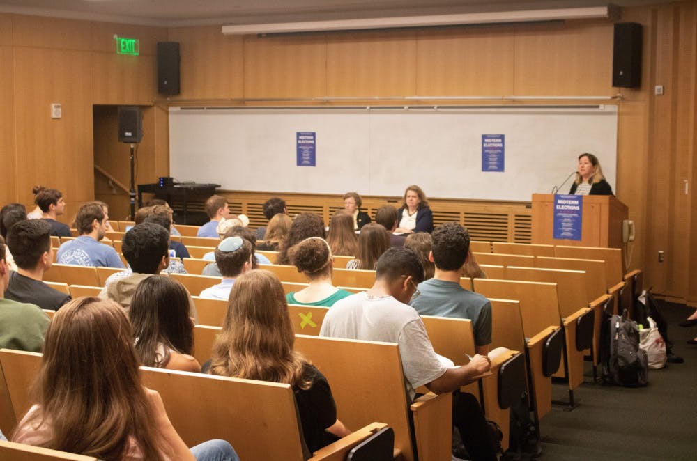 EDA INCEKARA/PHOTOGRAPHY EDITOR
Panelists discussed the impact of social media on the political landscape.