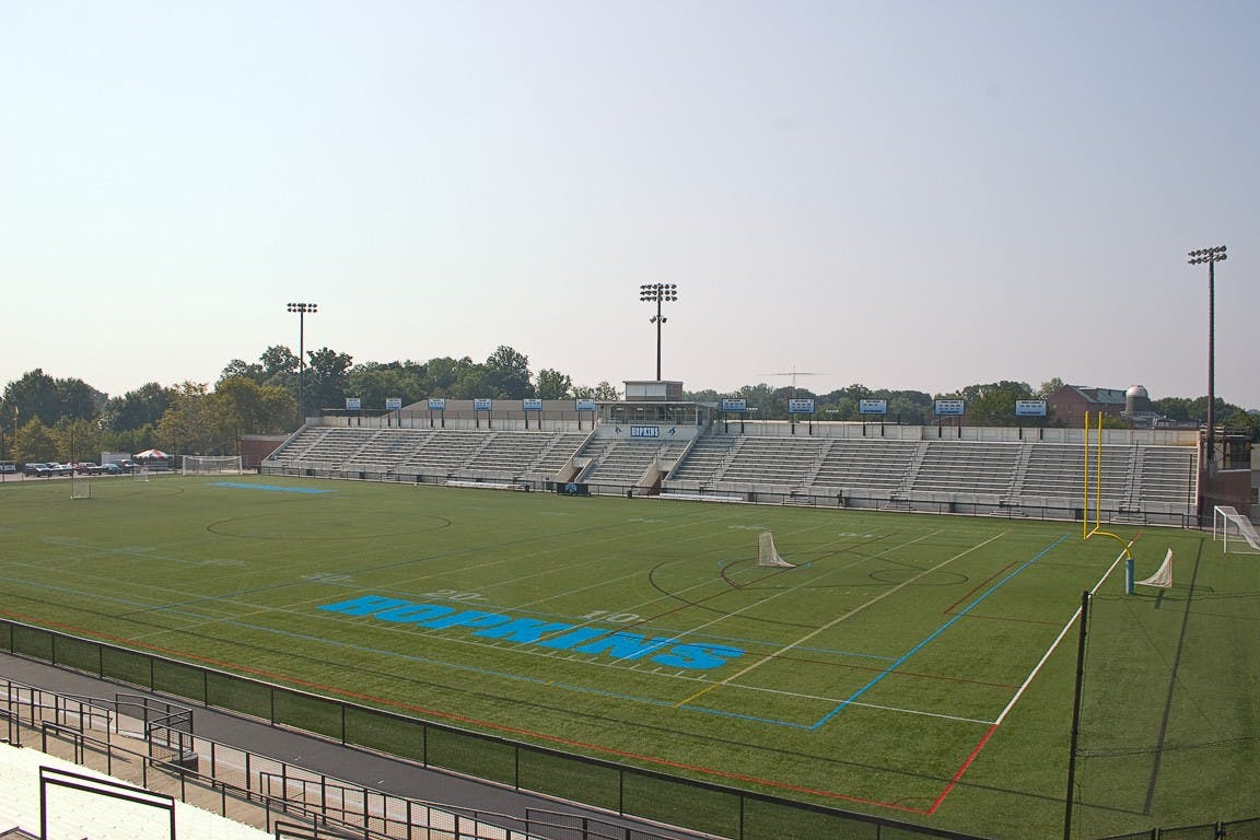 FREDERIC C. CHALFANT / CC BY-SA 3.0
Homewood Field is the home to a number of fall sports programs, including football, men’s and women’s soccer, and field hockey.&nbsp;