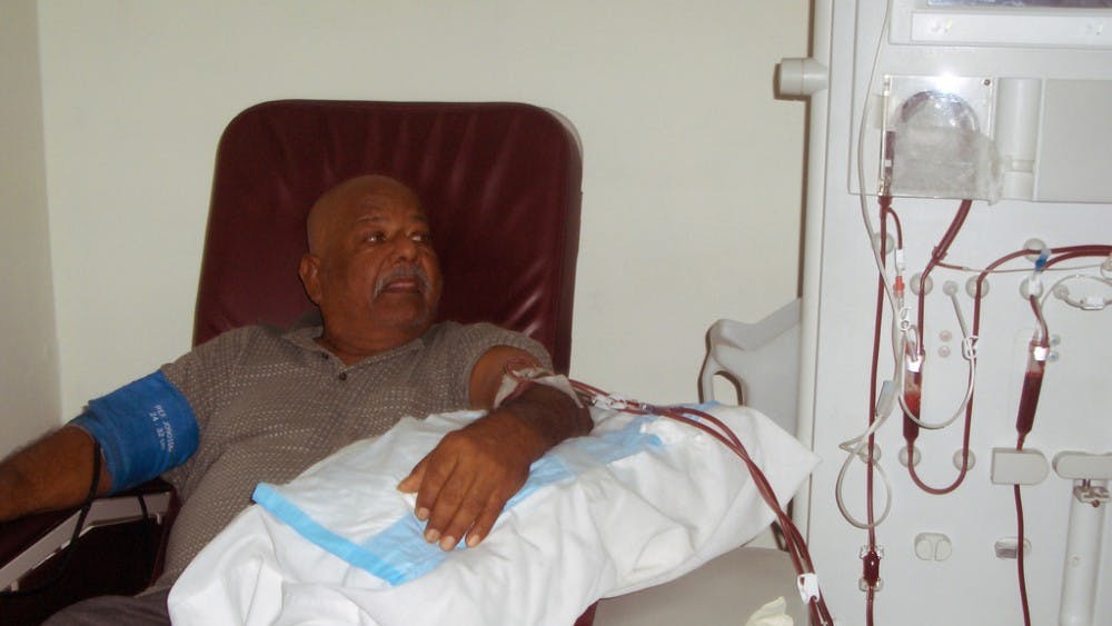 PUBLIC DOMAIN
Individuals with severe kidney disease must recieve dialysis regularily to filter their blood.