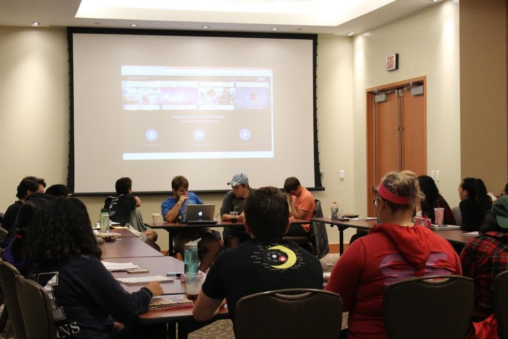  IVANA SU/Photography Editor
SGA talked about condom distribution and school spirit on Tuesday Oct. 6. 