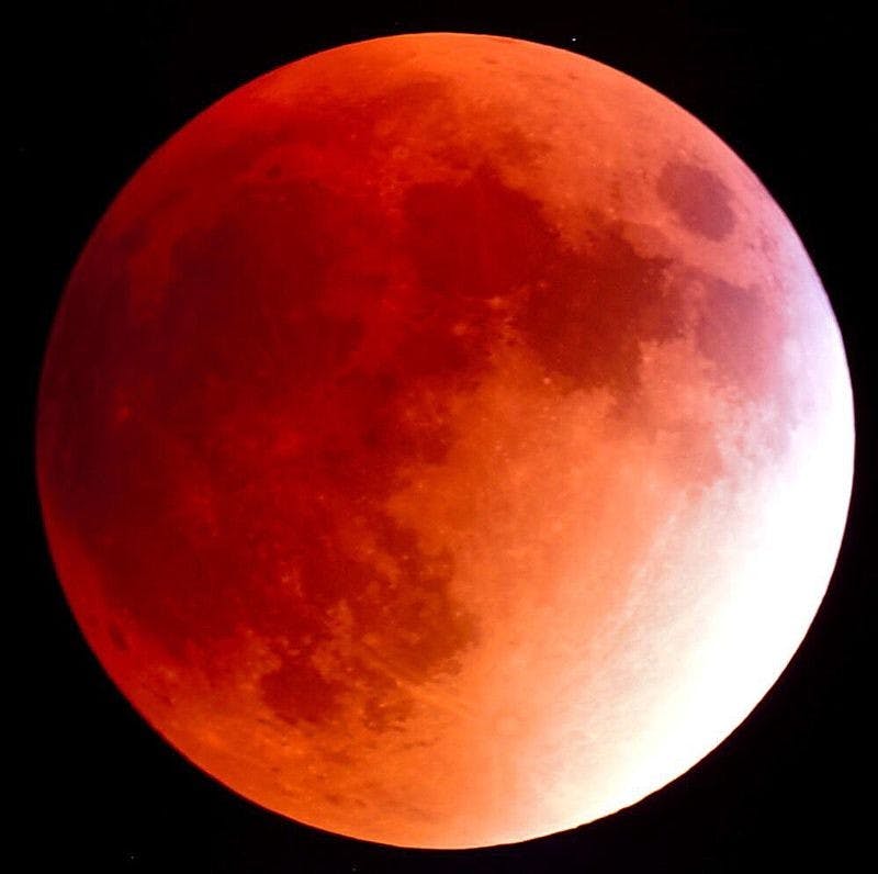 SCOTT TAYLOR/U.S. NAVY
The supermoon eclipse that was visible this past Sunday was the first since 1982.