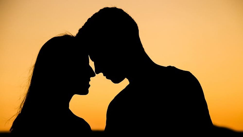 PUBLIC DOMAIN
Swistara gives 12 tips to recognize a toxic dynamic with your partner.