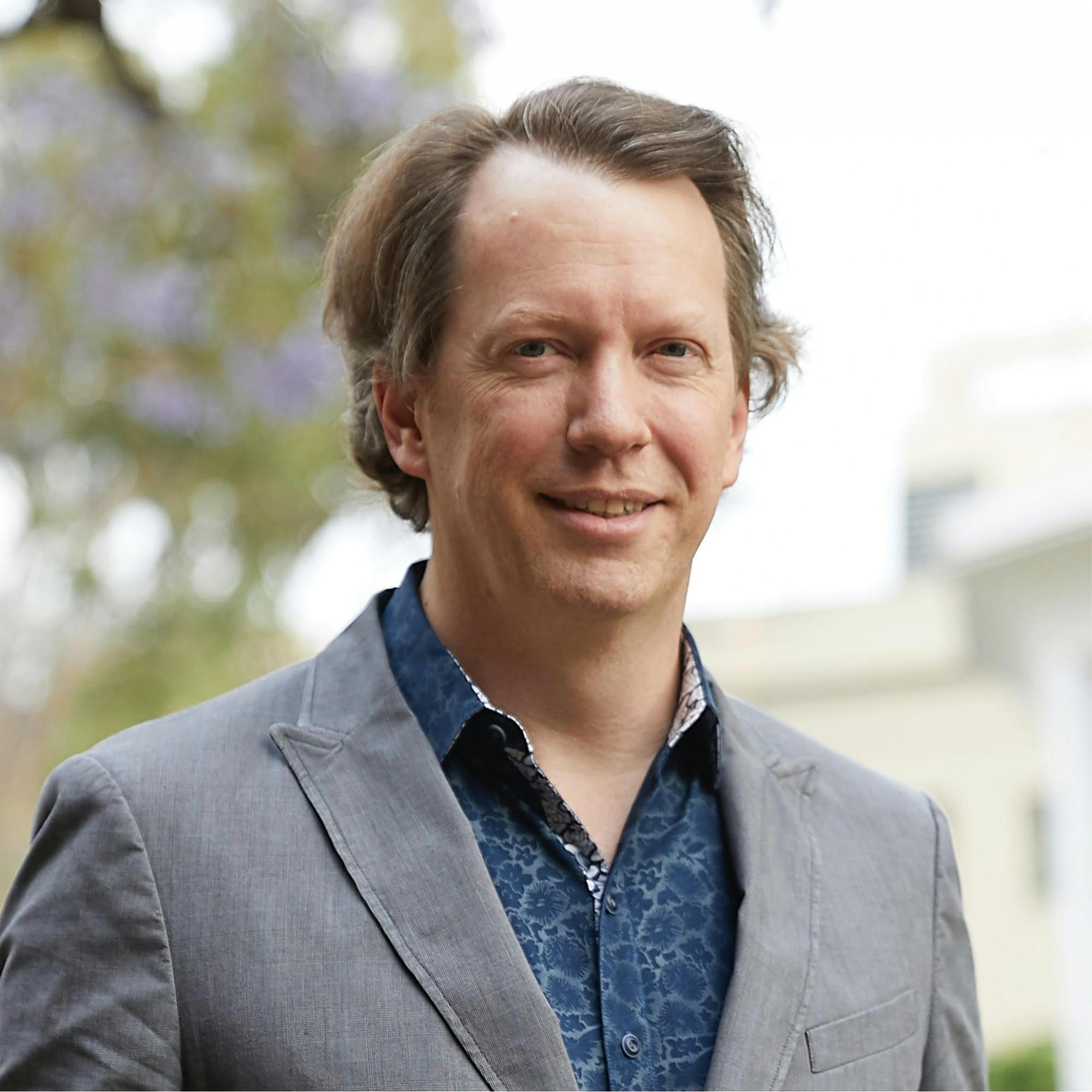 COURTESY OF RACHAEL PORTER, SEAN CARROLL
Homewood Professor of Natural Philosophy Sean Carroll discusses the connections between science and philosophy and how to utilize scientific principles to tackle societal questions.