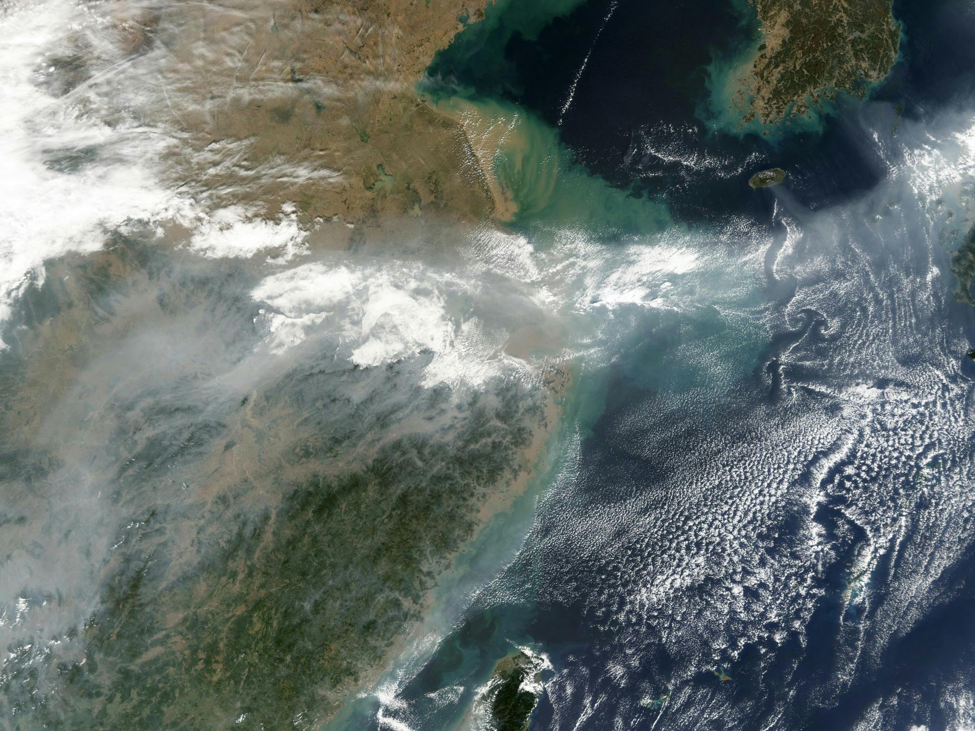 PUBLIC DOMAIN
This Moderate Resolution Imaging Spectroradiometer image shows air pollution over East China.