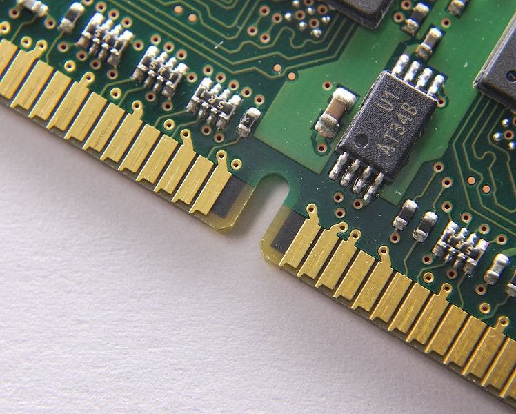 JUSTIN SMITH/ CC-BY-SA-3.0
The newly designed computer chip can store data more effectively than older ones. 