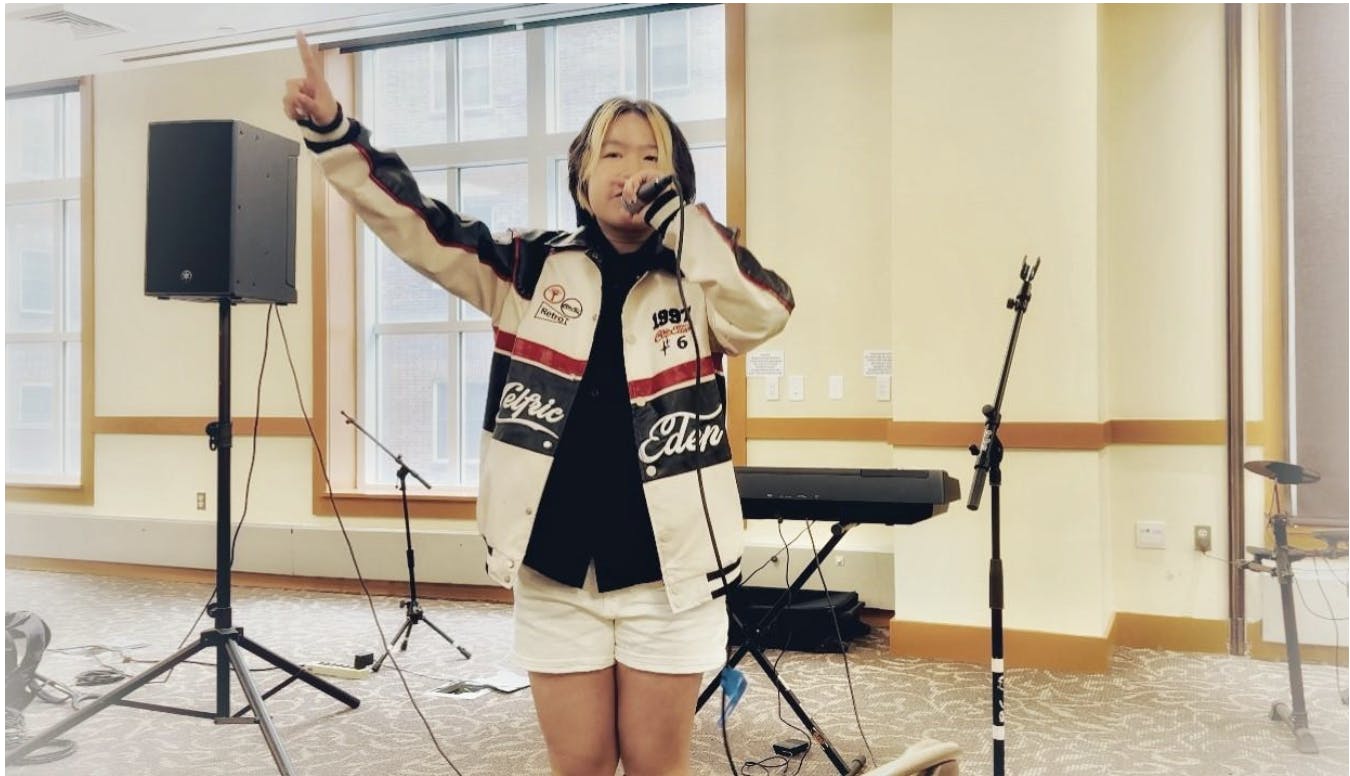 COURTESY OF TUNDE AYODEJI
Du reflects on her journey with music and speech.