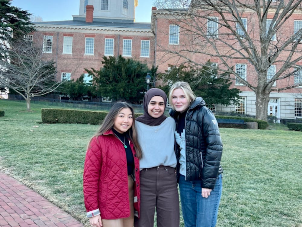 COURTESY OF ARUSA MALIK
Arusa and her friends exploring St. John’s College at the heart of Annapolis.&nbsp;