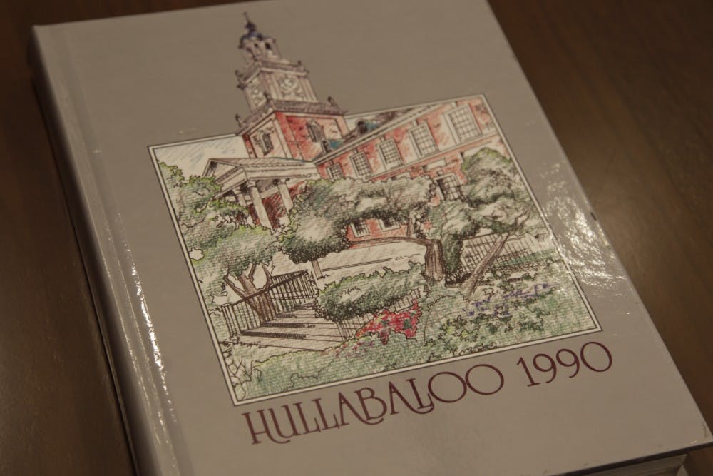 LEON SANTHAKUMAR/PHOTOGRAPHY EDITOR
In recent years, the price of the yearbook has been over $100.