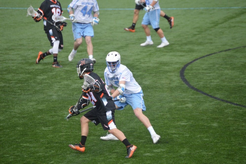  ELLIE HALLENBORG/PHOTOGRAPHY STAFF