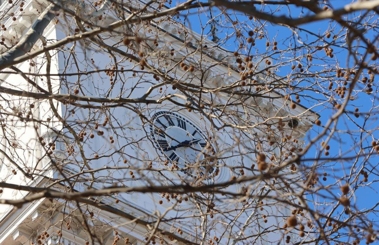 STEVEN SIMPSON / PHOTO EDITOR
Du explains why this winter has been warmer at Hopkins and in the broader metropolitan area.&nbsp;