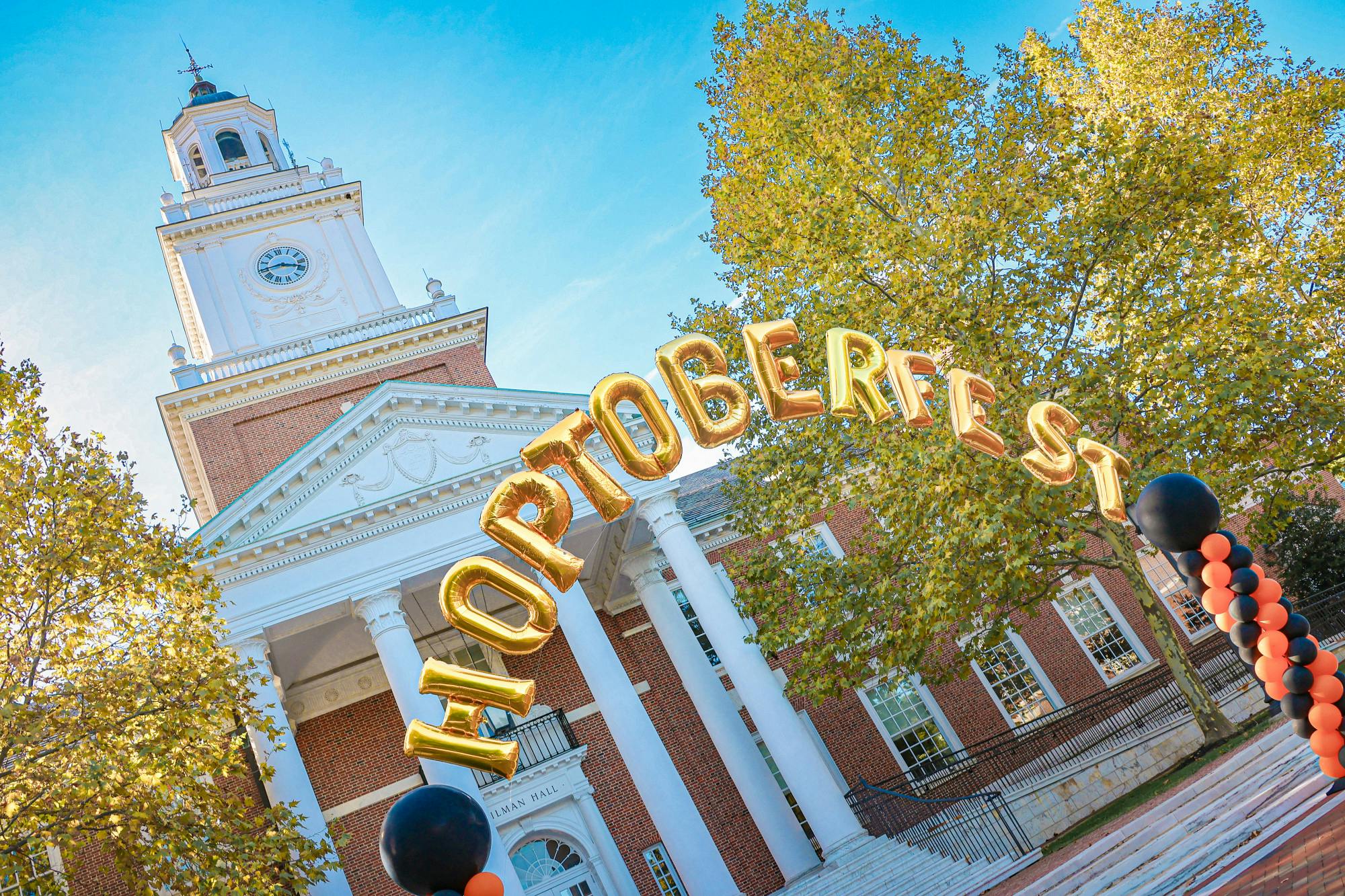 STEVEN SIMPSON / PHOTO EDITOR&nbsp;

From picking pumpkins to show performances, students partake in the themed activities of this year’s Hoptoberfest.&nbsp;