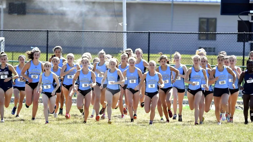 HOPKINSSPORTS.COM
Women's and Men's cross country teams compete at Mt. St. Mary's.