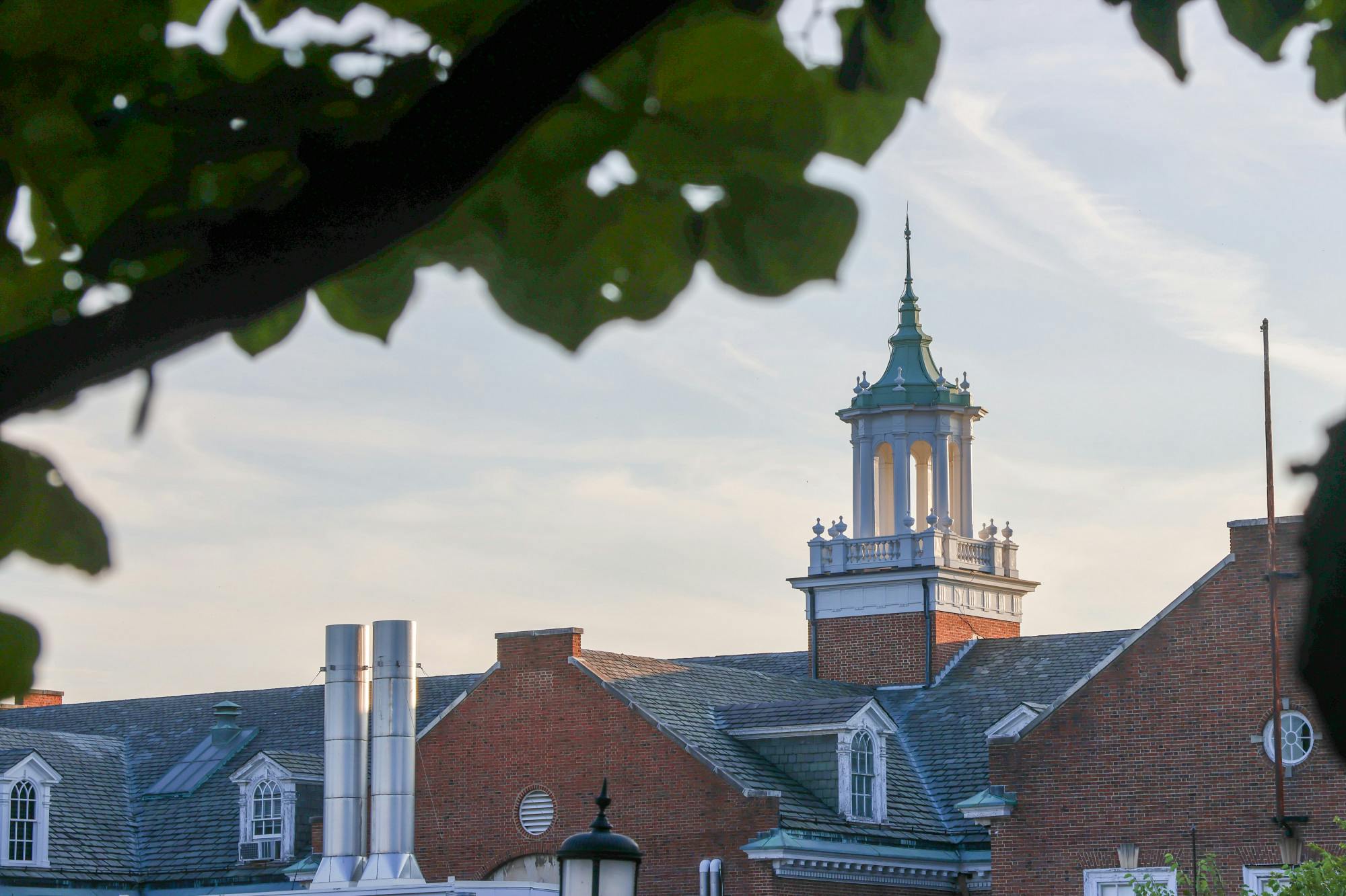 STEVEN SIMPSON / PHOTO EDITOR
In its weekly general body meeting, SGA discussed closure of the Milton S. Eisenhower Library in the next school year despite the delay of the student center construction.