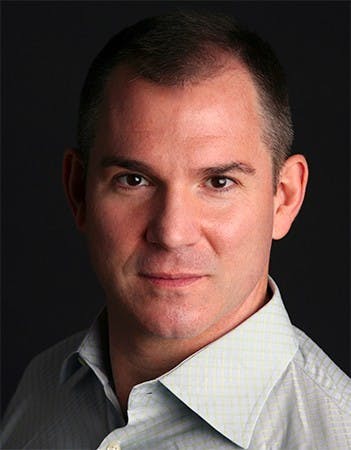 courtesy&#x20;of&#x20;the&#x20;hub&#x0A;Frank&#x20;Bruni&#x20;will&#x20;be&#x20;the&#x20;2017&#x20;commencement&#x20;speaker.