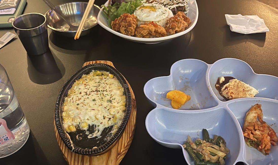 COURTESY OF EMI GONZALEZ
Gonzalez praises the cozy atmosphere and delicious food at Kong Pocha. 