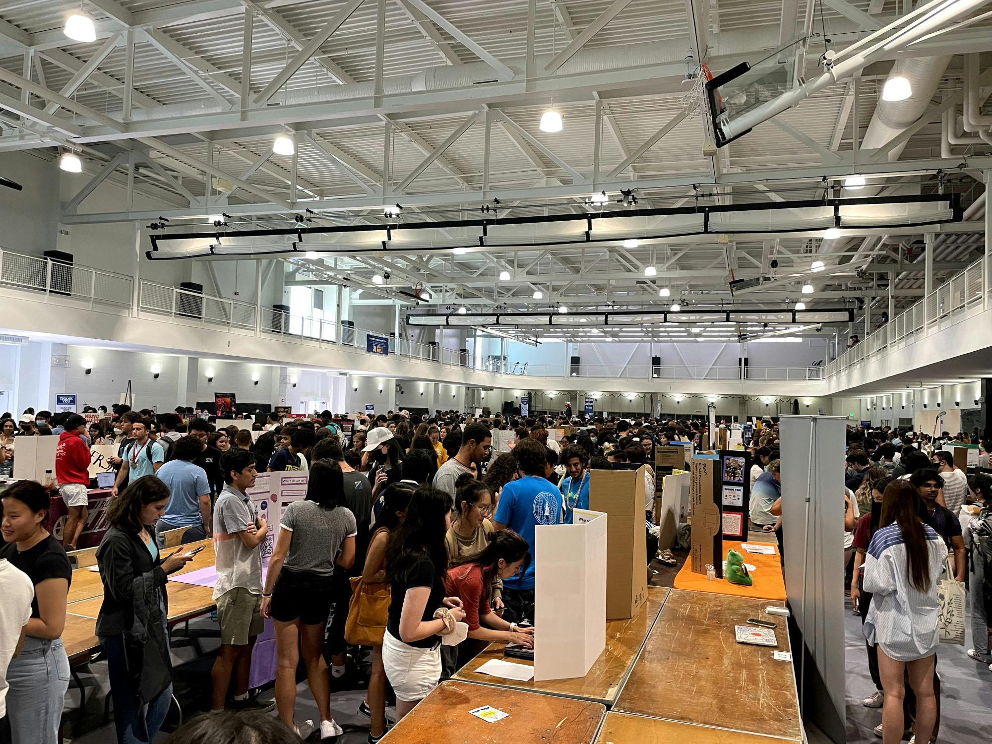COURTESY OF LAURA WADSTEN
Students suggest holding the Student Involvement Fair outdoors, given the large crowds in the Ralph S. O’Connor Recreation Center.