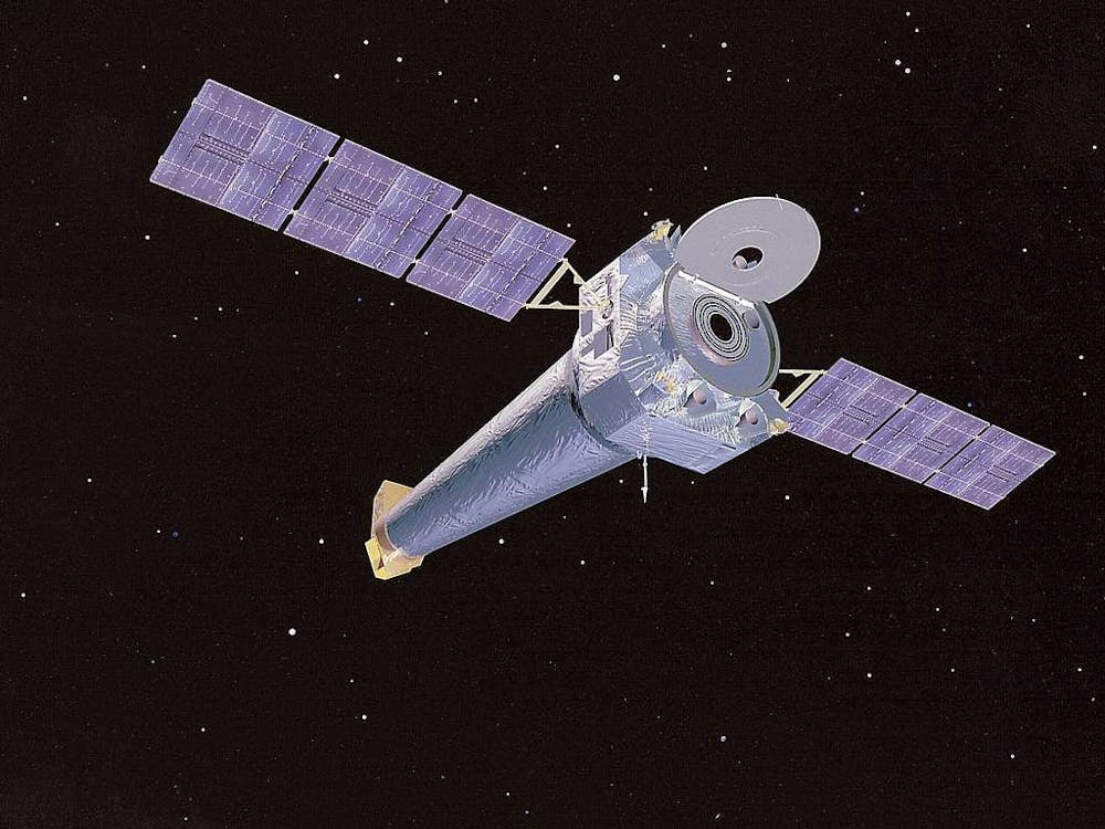 DEFENSE VISUAL INFORMATION DISTRIBUTION SERVICE / PUBLIC DOMAIN
Scientists recently advocated against a reduced budget for NASA’s Chandra X-ray Observatory.