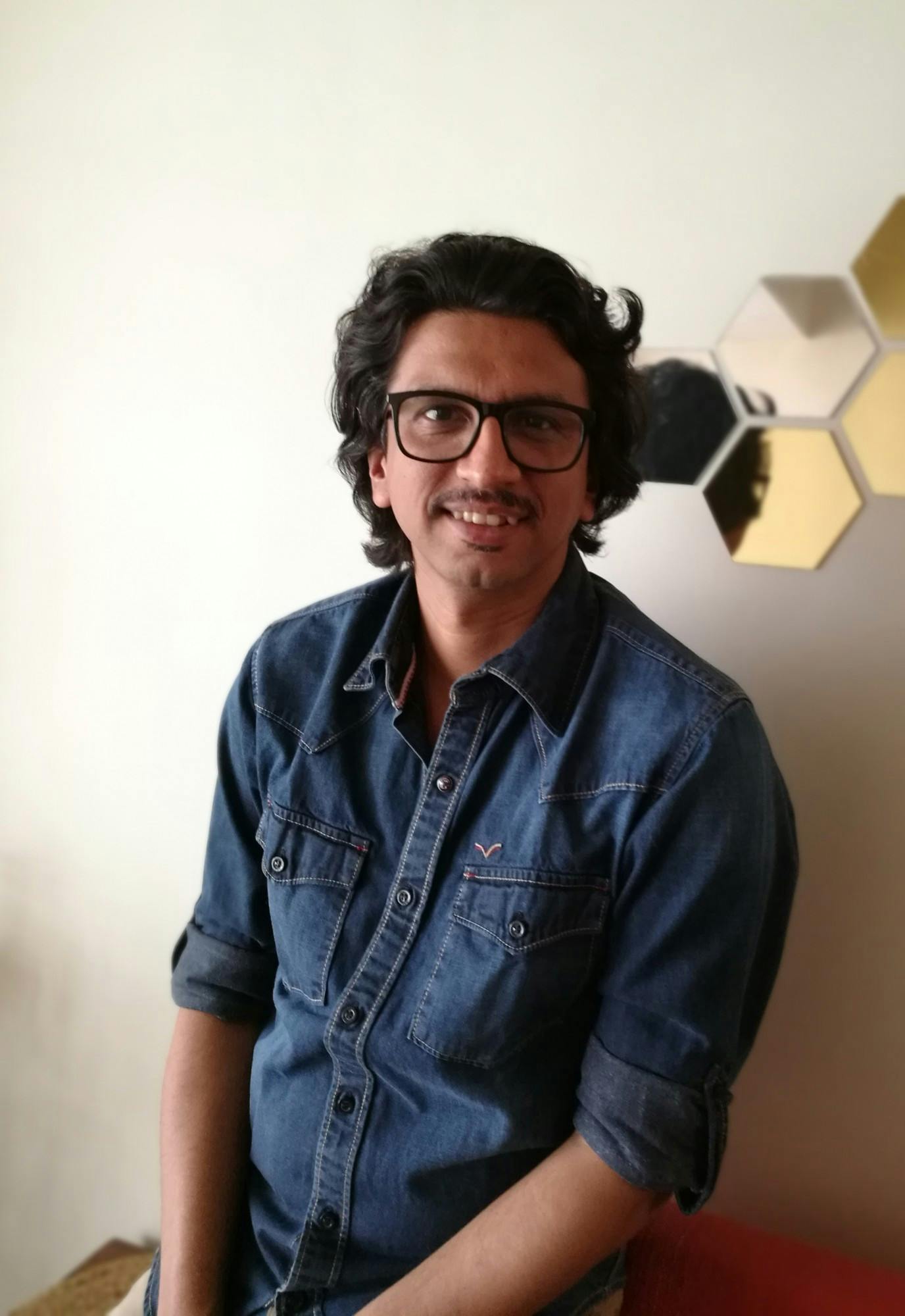 VIDUSHINIGAM/CC BY-S.A 4.0
Hitesh Kewalya directed Shubh Mangal Zyada Saavdhan, a modern Bollywood take on LGBTQ+ relationships.