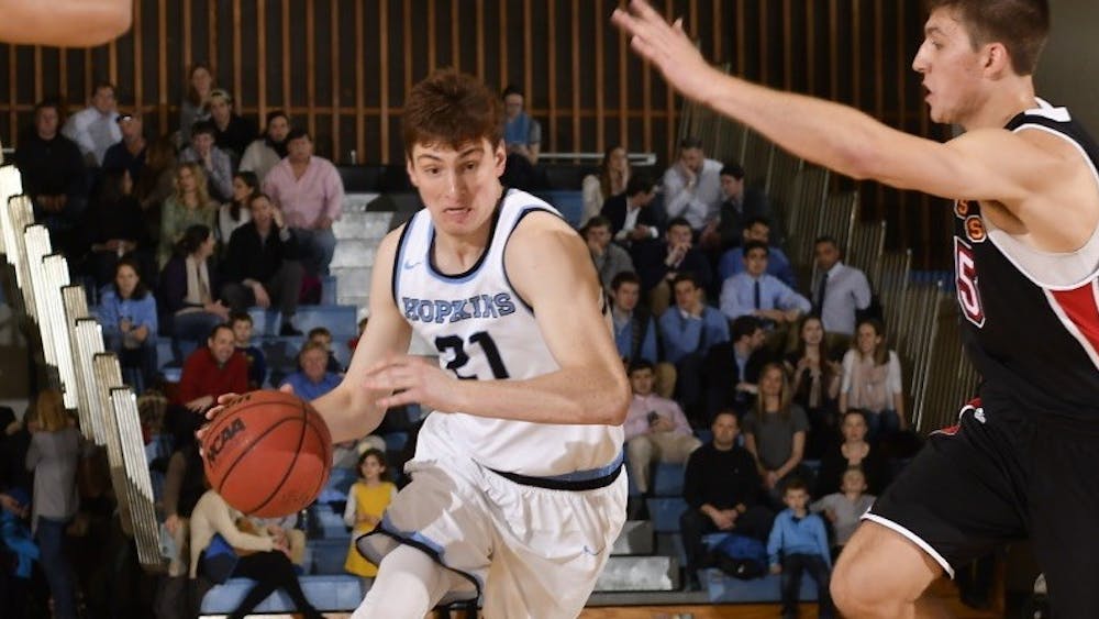 HOPKINSSPORTS.COM
Sam Gordon led the team with 20 points in the win against Gettysburg.