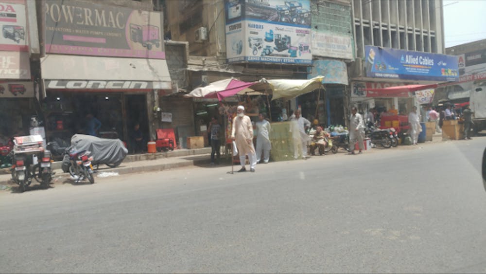 COURTESY OF ZUBIA HASAN
Vendors selling goods in Saddar Town, a historic area located in Karachi, Pakistan. 