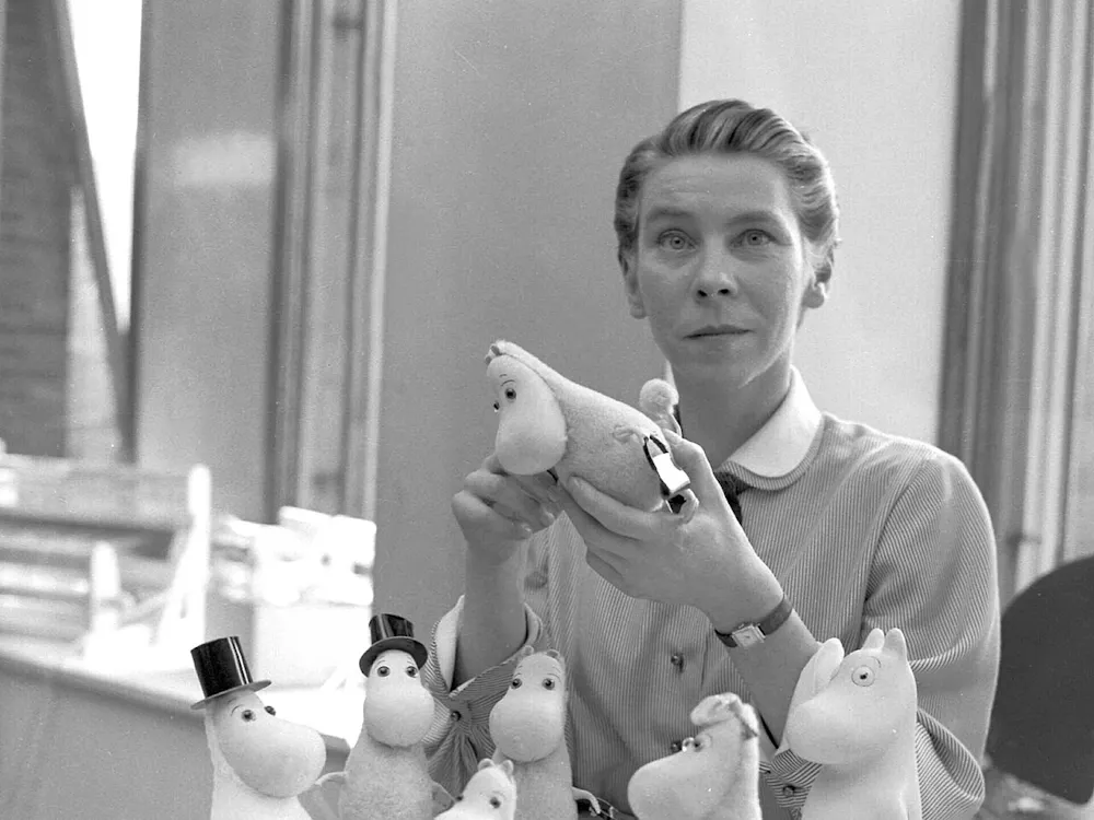 REINO LOPPINEN / LEHUTIKUVA / PUBLIC DOMAIN
Tove Jansson with her larky, blunt yet endearing Moomins.