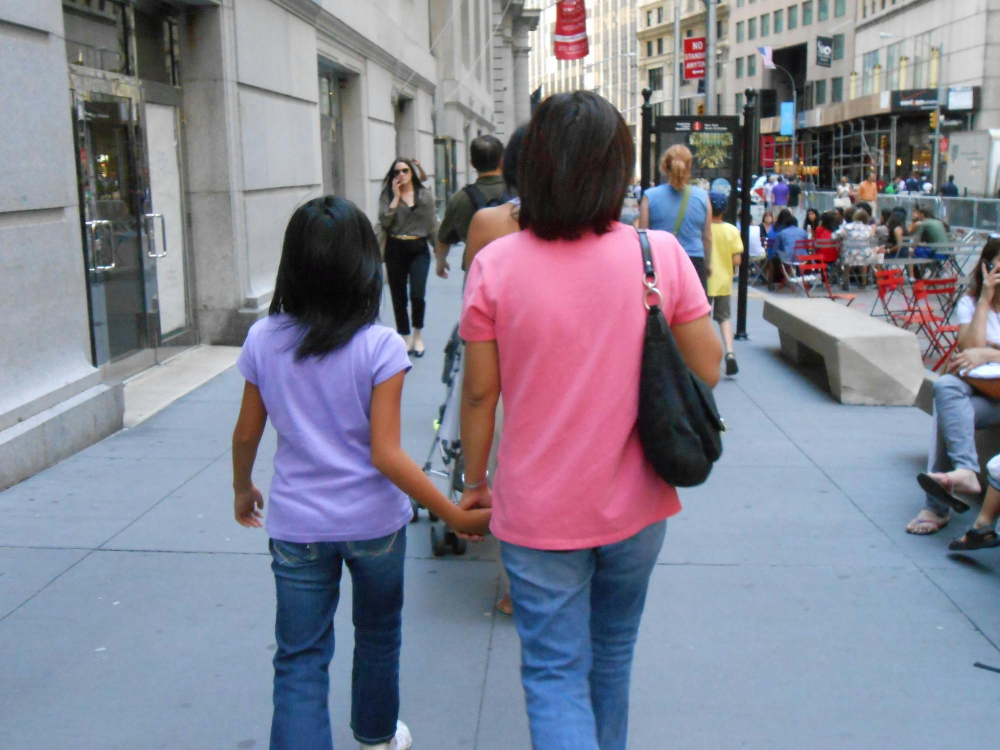 COURTESY OF ALIZA LI
Li discusses her mother’s influence on her decision to pursue writing.